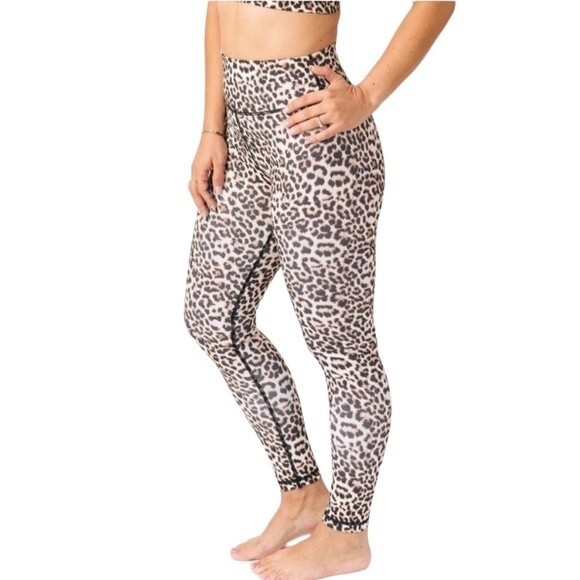Zyia Active Leopard Brilliant Scrunchy What Hi-Rise Leggings Activewear Yoga Gym - Picture 15 of 16